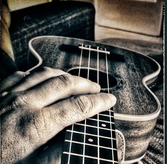 Fabian Noll - Ukulele Player Mallorca