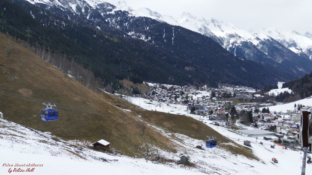St. Anton am Arlberg in Österreich - Ski Gebiert und Party Zone